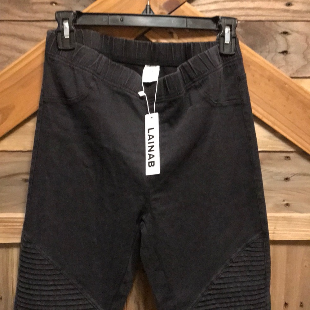 Cute and Stylish spandex black jeans! Brand new!